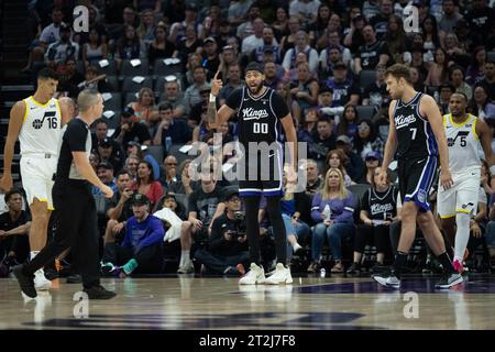 Sacramento, CA, USA. 19th Oct, 2023. Sacramento Kings center JaVale McGee (00) reacts during a game at Golden 1 Center Thursday, Oct. 19, 2023 in Sacramento. (Credit Image: © Paul Kitagaki Jr./ZUMA Press Wire) EDITORIAL USAGE ONLY! Not for Commercial USAGE! Stock Photo