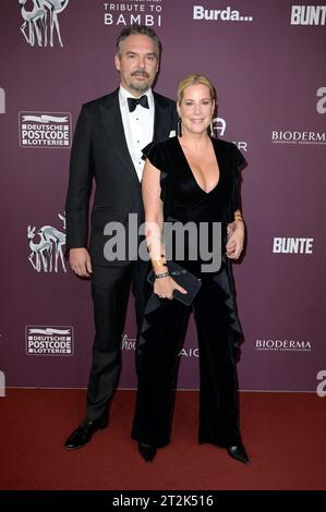 Anika Decker mit Ehemann Alexander Wilde beim Tribute to Bambi 2023 im