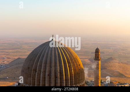 Roof of the Zinciriye Medresesi or Sultan Isa Madrasa at twilight in Mardin, Stock Photo