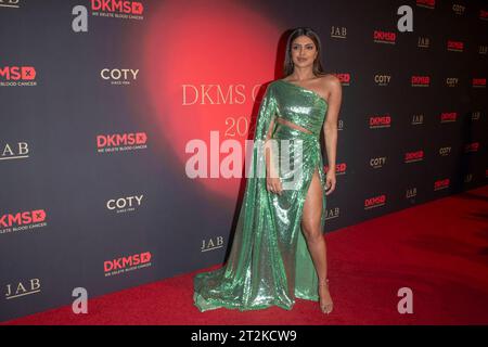 New York, New York, USA. 19th Oct, 2023. (NEW) DKMS Gala 2023. October 19, 2023, New York, New York, USA: Priyanka Chopra Jonas attends the DKMS Gala 2023 at The Cipriani Wall Street on October 19, 2023 in New York City. (Credit: M10s/TheNews2) (Foto: M10s/Thenews2/Zumapress) (Credit Image: © Ron Adar/TheNEWS2 via ZUMA Press Wire) EDITORIAL USAGE ONLY! Not for Commercial USAGE! Stock Photo