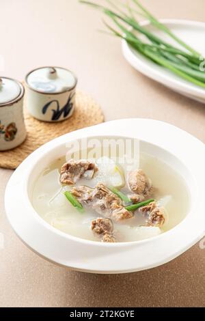 double boiled- Stewed Pork Ribs with  Winter Melon en Casserole Stock Photo