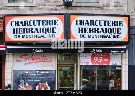 Schwartz's deli a Montreal institution serving traditional Smoked meat on St-Laurent street Stock Photo