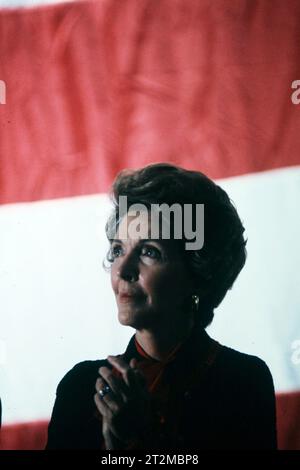 Nancy Reagan looking up at her husback as he is giving a speech in November 1979   Photograph by Dennis Brack BB 89B Stock Photo