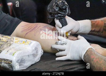 Dharma Ink Tattoo Artist Lacie Sasville works on the tattoo of Jack Sarcia  of Easton Thursday, September 1, 2016. Dave De… | Ink tattoo, Top photo, Tattoo  artists