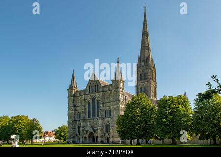 Salisbury Cathedral, Salisbury, Wiltshire, England Stock Photo