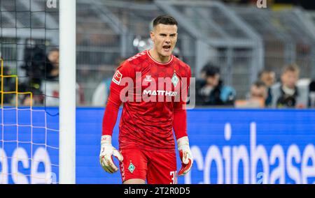 Dortmund, Germany. 20th Oct 2023.  Torwart Michael Zetterer (Werder) Borussia Dortmund - Werder Bremen 20.10.2023   Copyright (nur für journalistische Stock Photo