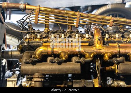 Close-up of a 1911 Rolls-Royce Silver Ghost engine, Autoworld museum, Brussels, Belgium Stock Photo