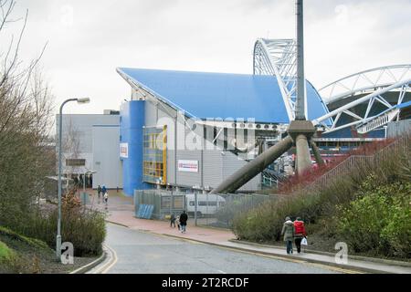 Approaching the Kirklees (John Smith's) stadium, Huddersfield, in 2007 Stock Photo