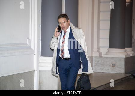 Brussels, Belgium. 21st Oct, 2023. DGJ (Federal Judicial Police) Director-General Eric Snoeck leaves after a Minister's Kern meeting of the Federal Government, in Brussels, Saturday 21 October 2023. Justice Minister Van Quickenborne resigned Yesterday in the aftermath of the terrorist attack earlier this week where two Swedish citizens died. BELGA PHOTO NICOLAS MAETERLINCK Credit: Belga News Agency/Alamy Live News Stock Photo