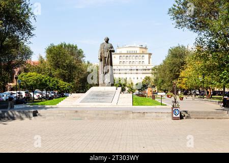 Yerevan, Armenia - September 29, 2023: Garegin Nzhdeh Monument on Khachkar Square on Pavstos Buzand street in central Kentron district of Yerevan city Stock Photo