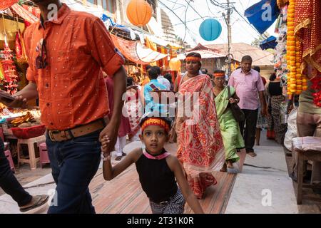 Guwahati, Assam, India. 22nd Oct, 2023. Devotees throng during Navratri Festival at Kamakhya temple. (Credit Image: © David Talukdar/ZUMA Press Wire) EDITORIAL USAGE ONLY! Not for Commercial USAGE! Stock Photo