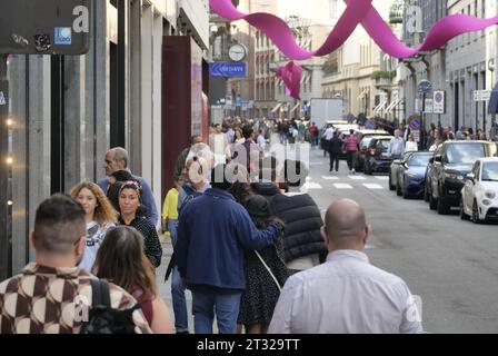 Milan, . 22nd Oct, 2023. Weekend with many people in the fashion district but mayor Sala announces that in 2024 there will be a stop to cars between Monte Napoleone, via Manzoni and via della Spiga Credit: Independent Photo Agency/Alamy Live News Stock Photo