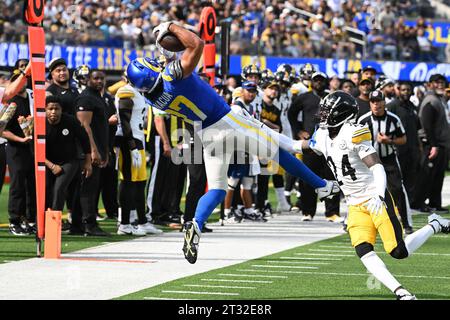 Inglewood, United States. 22nd Oct, 2023. Los Angeles Rams receiver Luka Nacua (L) catches a second quarter pass in front of Pittsburgh Steelers cornerback Joey Porter Jr. at SoFi Stadium in Inglewood, California Sunday, October 22, 2023. The Rams lead at halftime 9-3. Photo by Jon SooHoo/UPI Credit: UPI/Alamy Live News Stock Photo