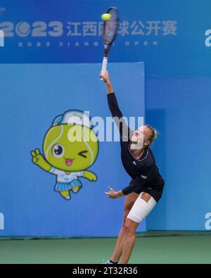 NANCHANG, CHINA - OCTOBER 22, 2023 - Czech player Katerina Siniakova compets during the women's singles final at the 2023 Jiangxi Open tennis tourname Stock Photo