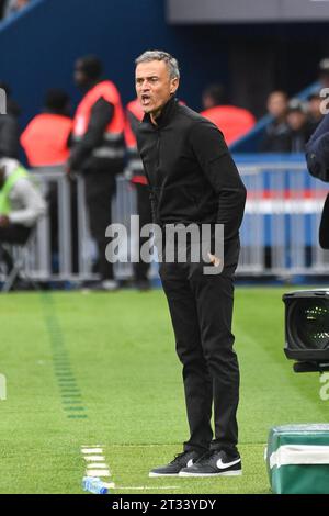 Paris, France. 21st Oct, 2023. Luis Enrique during the Ligue 1 match between Paris Saint Germain and RC Strasbourg at the Parc des Princes in Paris, France on Ocrober 21, 2023. Photo by Lionel Urman/ABACAPRESS.COM Credit: Abaca Press/Alamy Live News Stock Photo