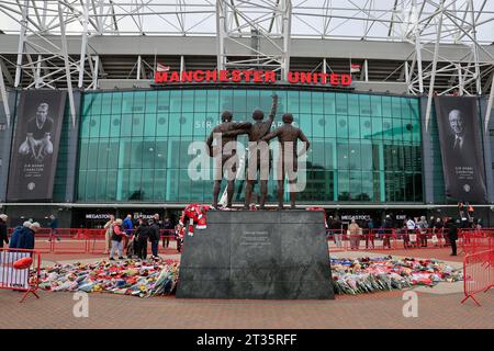 Old Trafford frontage in tribute to the late Sir Bobby Charlton outside of Old Trafford, Manchester, United Kingdom. 23rd Oct, 2023. (Photo by Conor Molloy/News Images) in Manchester, United Kingdom on 10/23/2023. (Photo by Conor Molloy/News Images/Sipa USA) Credit: Sipa USA/Alamy Live News Stock Photo