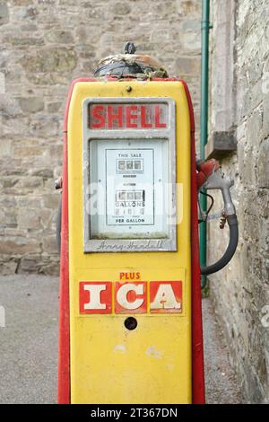 Wexford, Ireland 15 October 2023: Derelict vintage Avery-Hardoll petrol gas pump Stock Photo