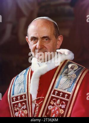 Pope Paul VI. Portrait of the Italian head of the Catholic church from 1963 to 1978, Pope Paul VI (Latin: Paulus VI; Italian: Paolo VI; born Giovanni Battista Enrico Antonio Maria Montini, 1897-1978), official portrait, 1969 Stock Photo