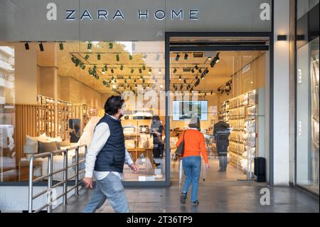 Madrid, Spain. 23rd Oct, 2023. Pedestrians seen at the Spanish Inditex group dedicated to the manufacturing of furniture and home textiles, Zara Home, store in Spain. Credit: SOPA Images Limited/Alamy Live News Stock Photo