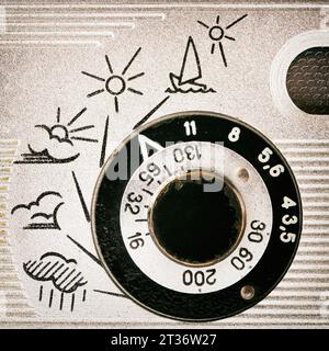 Setting the exposure on an old scale camera Stock Photo