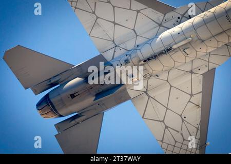 Miramar, California, USA - September 23, 2023: Overhead flies an F-16, part of the Viper Demonstration Team, at America's Airshow 2023. Stock Photo