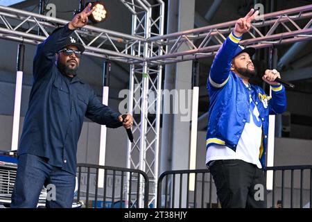 Recording artist Ice Cube (left) and son O'Shea Jackson Jr. perform during halftime an NFL football game between the Los Angeles Rams and the Pittsbur Stock Photo