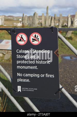 A sign at the gate entrance to the Calanais Standing Stones on the Isle of Lewis, Outer Hebrides, Scotland, United Kingdom. Stock Photo