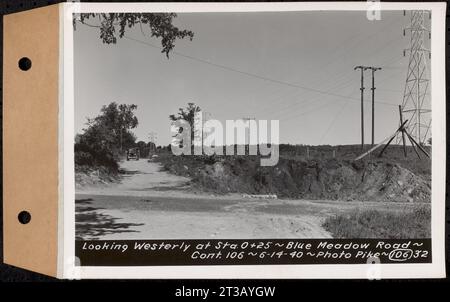 Contract No. 106, Improvement of Access Roads, Middle and East Branch Regulating Dams, and Quabbin Reservoir Area, Hardwick, Petersham, New Salem, Belchertown, looking westerly at Sta. 0+25, Blue Meadow Road, Belchertown, Mass., Jun. 14, 1940 Stock Photo