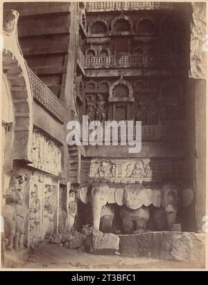 Entrance to Chaitya Hall, Karli Caves, Karli, India Stock Photo