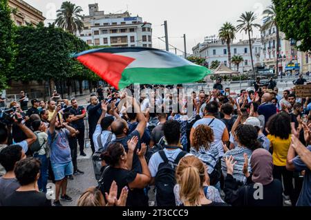 Tunis, Tunisia. 24th Oct, 2023. October 24, 2023: Tunis, Tunisia. 24 October 2023. A large protest is held outside the French embassy in Tunis to condemn France's support for the ongoing Israeli offensive in the Gaza Strip. The demonstration took place during French president Emanuel Macron's visit to Israel, during which he expressed his unconditional support for Israel' fight against the Palestinian militant group of Hamas in Gaza (Credit Image: © Hasan Mrad/IMAGESLIVE via ZUMA Press Wire) EDITORIAL USAGE ONLY! Not for Commercial USAGE! Credit: ZUMA Press, Inc./Alamy Live News Stock Photo