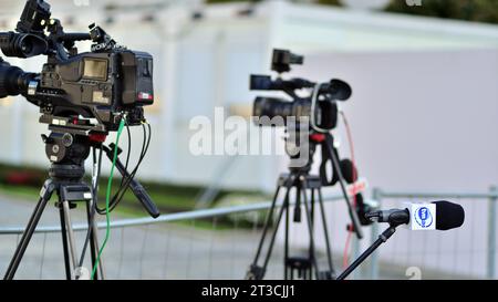 Warsaw, Poland. 24 October 2023. TV station camera under the Presidential Palace. Stock Photo