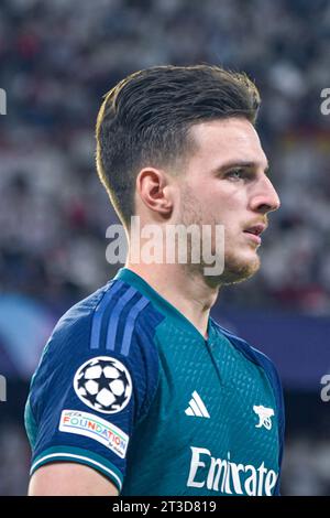 Declan Rice before the UEFA Champions League match Sevilla vs Arsenal at Ramon Sanchez-Pizjuan Stadium, Saville, Spain. 24th Oct, 2023. (Photo by Samuel Carreño/News Images) in, on 10/24/2023. (Photo by Samuel Carreño/News Images/Sipa USA) Credit: Sipa USA/Alamy Live News Stock Photo