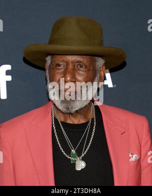 Toronto, USA. 24th Oct, 2023. “Shaft” actor Richard Roundtree, 81, passed away after a brief battle with pancreatic cancer at home with his family at his bedside. In Los Angeles, Ca.-------------------------------------------------- Richard Roundtree arriving to the 'Moving On' premiere during the 2022 Toronto International Film Festival held at the Roy Thomson Hall on September 13, 2022 in Toronto, Canada © JPA/AFF-USA.COM Credit: AFF/Alamy Live News Stock Photo