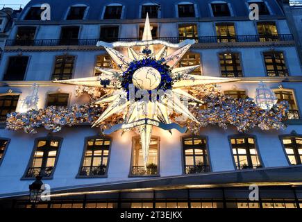 Dior, Champs-Élysées, Paris, France Stock Photo - Alamy