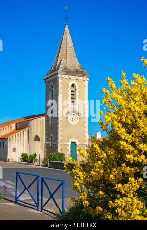 France, Vendee, Noirmoutier island, L'Epine, Saint-Jean Baptiste church Stock Photo