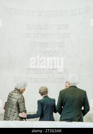 Ambassador Dirk Wouters, Ambassador of Belgium in Australia Michel Goffin, Walloon vice-minister president Willy Borsus, Flemish Minister Matthias Diependaele, Brussels region Minister-President Rudi Vervoort, Princess Astrid of Belgium and Governor of New South Wales Margaret Beazley pictured during a WWII Commemorative event at the Hall of Memory at the Anzac Memorial at Hyde Park, during the Belgian Economic Mission to the Commonwealth of Australia, in Sydney, Wednesday 25 October 2023. A Belgian delegation is on a 10-day Economic Mission to Australia from 19 to 28 October 2023. BELGA PHOTO Stock Photo