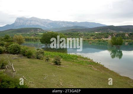 Mediano dam (Embalse de Mediano), La Fueva municipality. Huesca province, Aragon, Spain. Stock Photo