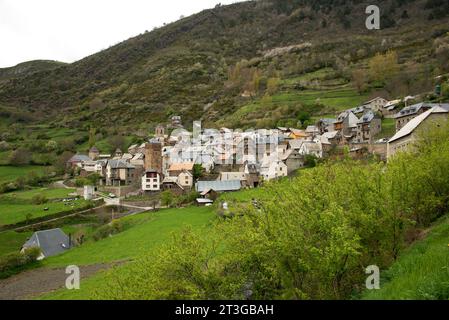 San Juan de Plan. Valle de Gistain, Posets-Maladeta Natural Park, Sobrarbe, Huesca province, Aragon, Spain. Stock Photo