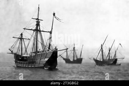 Replicas of Christopher Columbus's three ships, the Pinta, the Nina and the Santa Maria. The ships are shown lying in the North River, New York. The two caravels and the carrack crossed from Spain to be present at the World's Fair at Chicago. Photo taken in 1912 Stock Photo