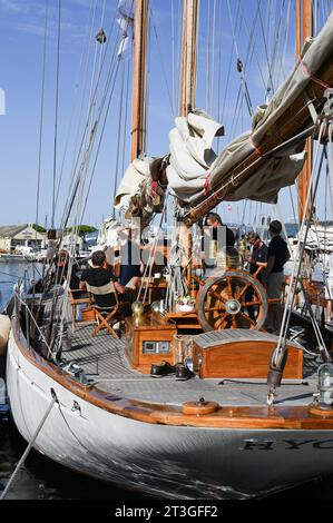 France, Var, Saint Tropez, Voiles de Saint Tropez 2019, Hygie (CAG 42), 24 m classic yacht built to the plans of the architect Severi at the Le Marchand shipyard in La Landraie in Ile-et-Vilaine, Launched in 1930, the schooner obtained a nice track record in the 1930s. Transformed in the 1960s into a Bermudian Ketch, it is attached to the port of Hyères in the Var, Stock Photo