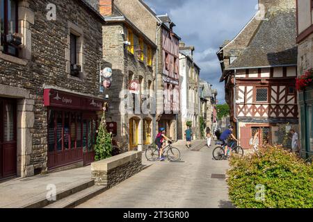 France, Morbihan, Josselin, historical centre, half-timbered house Stock Photo