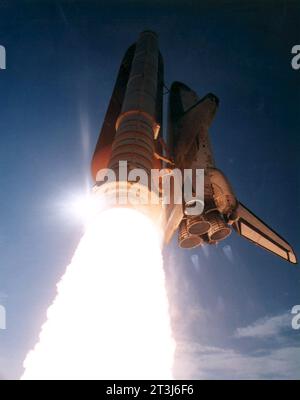 The Space Shuttle Discovery launched from Kennedy Space Center on ...