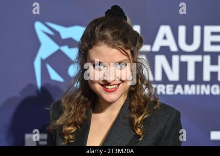 Lara MANDOKI Schauspielerin, Einzelbild, angeschnittenes Einzelmotiv, Portraet, Portrait, Porträt. Roter Teppich, Blauer Panther C TV und Streaming Award 2023 am 25.10.2023 in der BMW Welt Muenchen. *** Lara MANDOKI actress, single image, cropped single image, portraet, portrait, portrait red carpet, blue panther C TV and Streaming Award 2023 on 25 10 2023 at BMW Welt Muenchen Credit: Imago/Alamy Live News Stock Photo