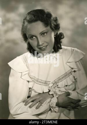 Portrait of Czech actress Lida Baarova, mistress of Joseph Goebbels, Germany 1930s Stock Photo