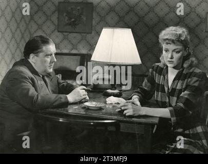 Danish actor Ib Schønberg and actress Bodil Kjer in the movie Din Fortider Glemt, Denmark 1949 Stock Photo