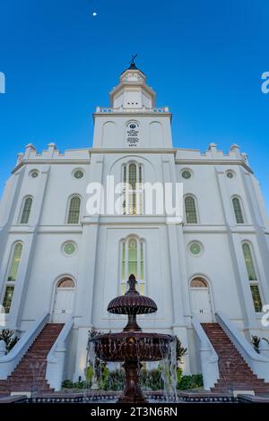 The St. George Utah Temple of The Church of Jesus Christ of Latter-day Saints in St. George, Utah, at morning twilight.  It was the first temple compl Stock Photo