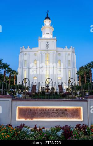 The St. George Utah Temple of The Church of Jesus Christ of Latter-day Saints in St. George, Utah, at morning twilight.  It was the first temple compl Stock Photo