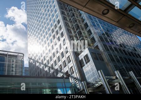 One Canada Square in Canary Wharf London England UK Stock Photo