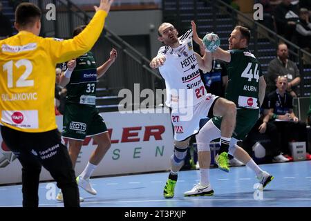 Antonio Metzner (HC Erlangen, #27) ist enttaeuscht / traurig nach 30:24 ...