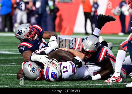 Foxborough, Massachusetts, USA. 22nd Oct, 2023. defensive tackle Christian Barmore (90) and defensive tackle Sam Roberts (96) during the first half in Foxborough, Massachusetts. Eric Canha/Cal Sport Media/Alamy Live News Stock Photo